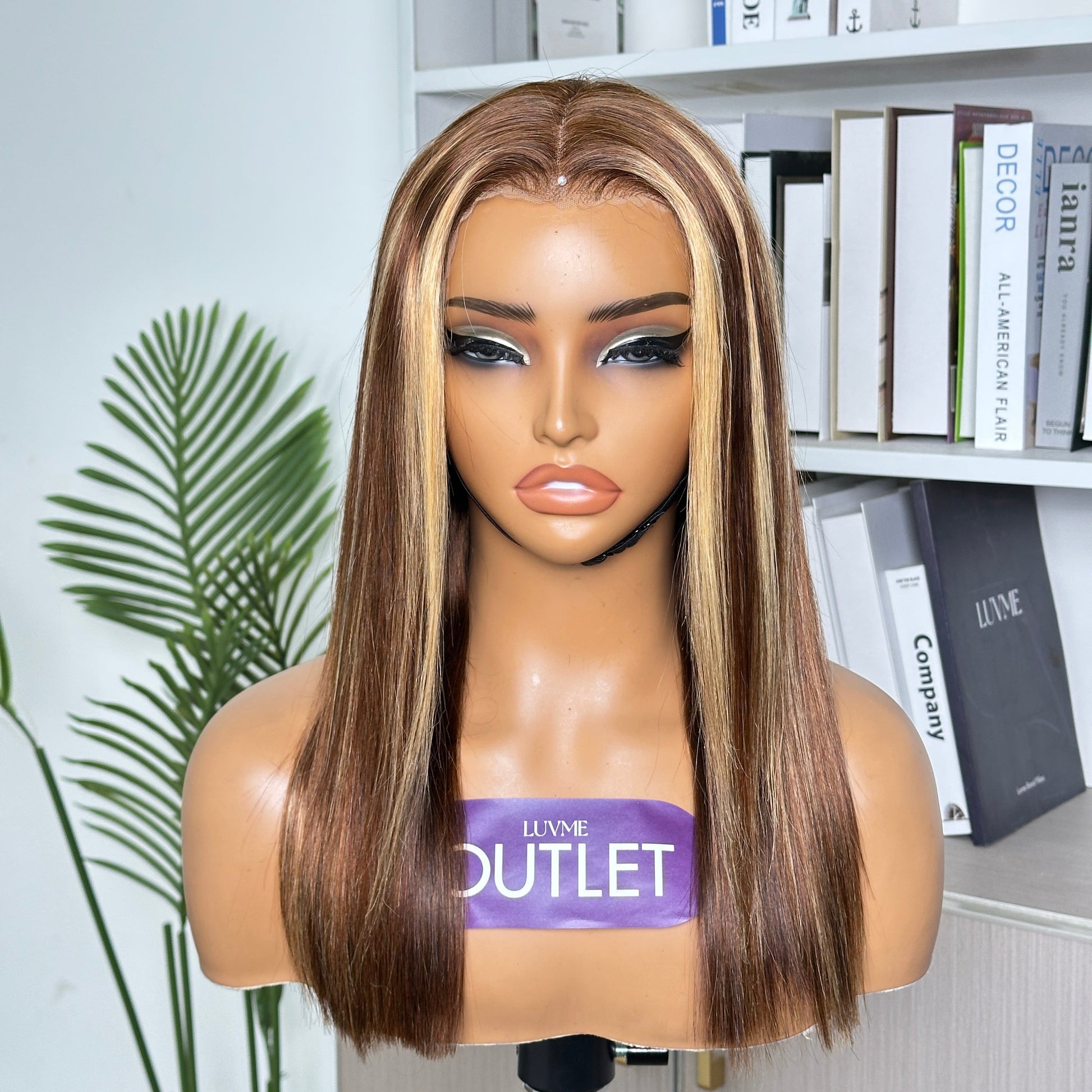 Outlet· 14'' ~26''| Honey Blonde Highlight Straight Frontal 13x4 Lace Wig Pre-Cut Lace